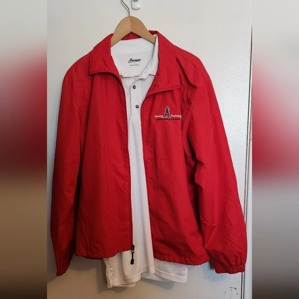 Red Men's Jacket And Polo- Spring Training A'S BASEBALL - Picture 2 of 12